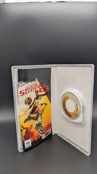 Fifa Street 2 PSP Essentials