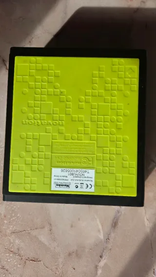 Novation AudioHUB 2x4