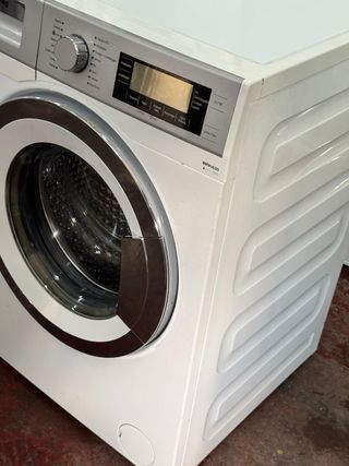 LAVADORA SMEG DE 8 KILOS A+++