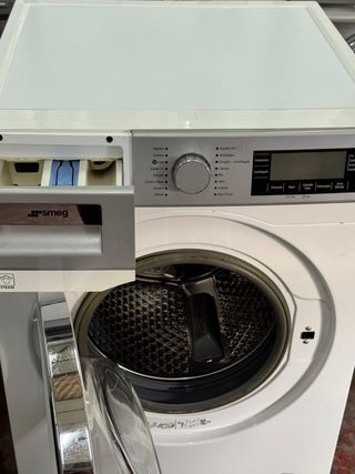 LAVADORA SMEG DE 8 KILOS A+++