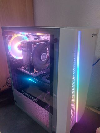 Torre Gaming Blanca Intel I7 Gigabyte RTX3060 12GB