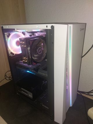 Torre Gaming Blanca Intel I7 Gigabyte RTX3060 12GB