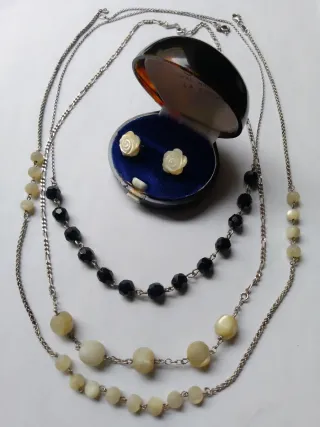 Collezione di collane antiche in argento