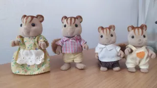 Lote Sylvanian 24 animales, casa accesorios y más