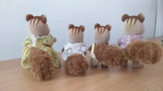 Lote Sylvanian 24 animales, casa accesorios y más