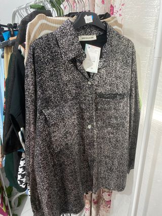 Lotto di abbigliamento per chiusura negozio