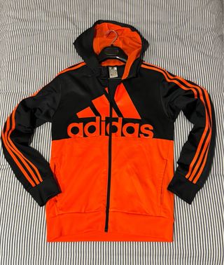 Chaqueta Adidas Negra y Naranja con Capucha