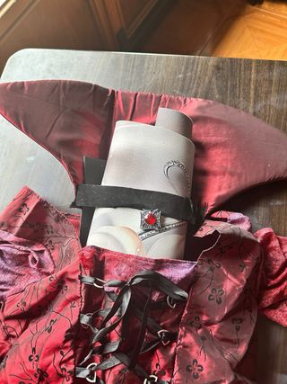 Disfraz Vampiresa, gótica, medieval. Varios modelo