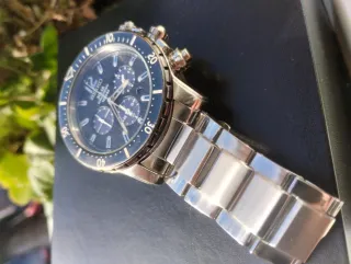 Reloj Seiko Solar Chronograph V175-0CH0