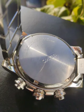 Reloj Seiko Solar Chronograph V175-0CH0