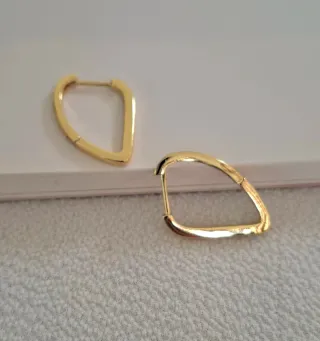Pendientes Aro irregular Plata Ley Baño Oro 18k