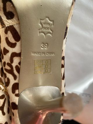 Zapatos tacón animal print Karen Millen T.39