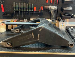 Basculante Yamaha R6R 2007