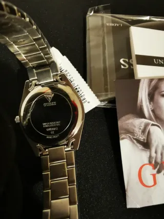 Reloj Guess Luna Plateado y Azul