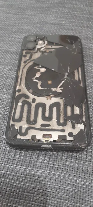 Pantalla iPhone 11 Negra/Gris