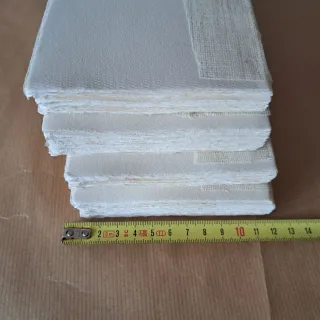Papel artesanal cosido para libro