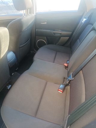 Mazda 3 1.6 2007 (Etiqueta C)