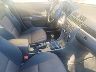 Mazda 3 1.6 2007 (Etiqueta C)