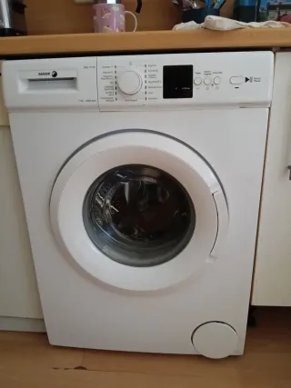 Lavadora Fagor 7 kg lava bien pero tiene un ruido