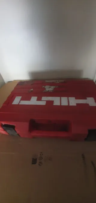 Maletín Hilti Rojo