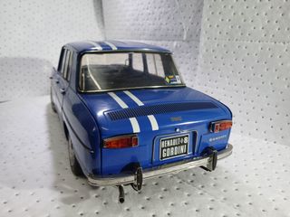 Maqueta Renault 8 Gordini 1/6