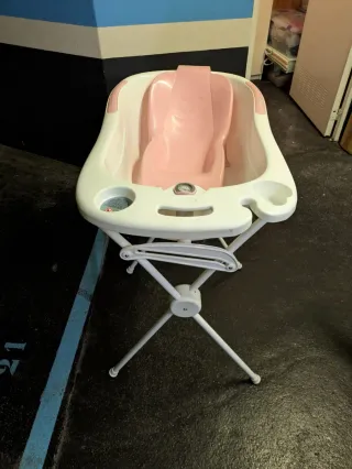Bañera para bebé con soporte
