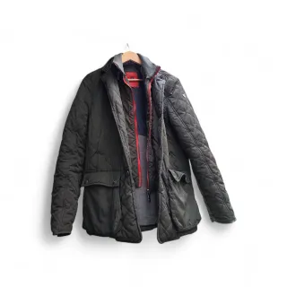 Chaqueta Álvaro Moreno acolchada negra