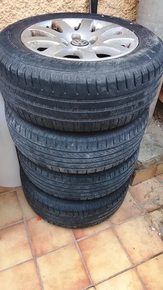 Llantas Volkswagen Golf 5 (4 unidades)