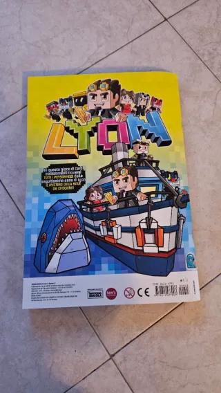 Album card Lyon quasi completo.. mancano 6 card