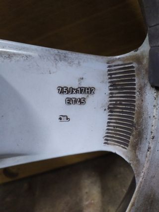 Llantas Audi 17” OEM Originales