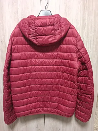 Anorak chico con capucha