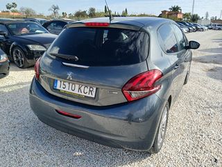 Peugeot 208 1.2 82 cv 2017
