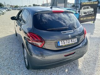Peugeot 208 1.2 82 cv 2017
