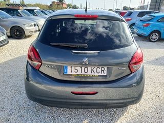 Peugeot 208 1.2 82 cv 2017