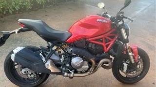 Ducati monster 821