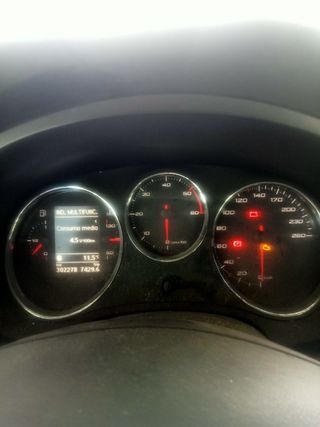 SEAT Leon 2013 copa 1.6 TDI 105 CV