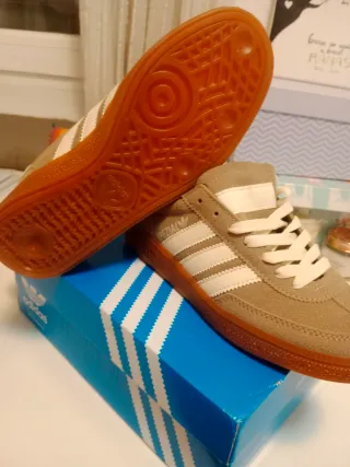 Adidas Beige/Marrón Talla 38