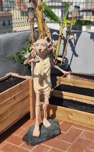 Figura Dobby Tamaño Real