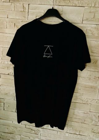 Black T-shirt DISCIPLINA