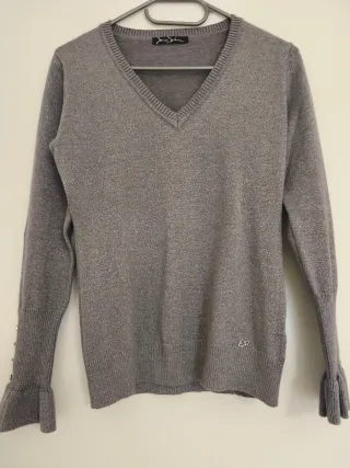 Pullover collo v argento