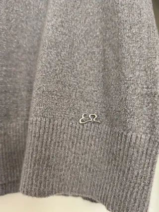 Pullover collo v argento