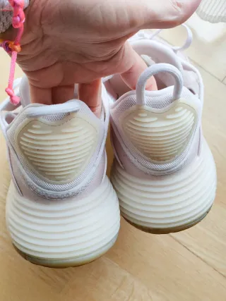 Nike Air Max 2090 Rosa