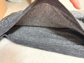 Sudadera sin mangas con capucha gris