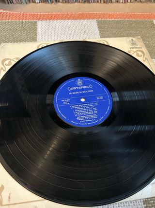 Vinilo Lo Mejor de Mari Trini con firma