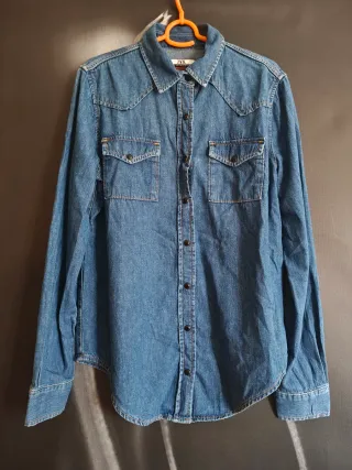 Camisa vaquera Zara Charlotte Gainsbourg