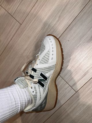 Zapatillas New Balance 1906R Verde/Crema