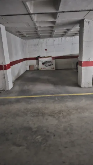 Plaza de garaje muy amplia