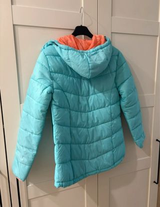 Piumino donna blu e arancione