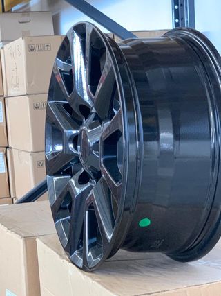 4 llantas 7.5x17 TOYOTA 6x139.6 buje 106.1