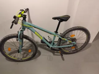 Bicicleta de montaña Cube 20